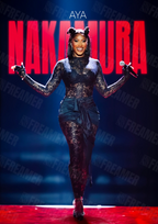 Design complet du poster "AYA" – version sans cadre, visuel artistique, ton rouge