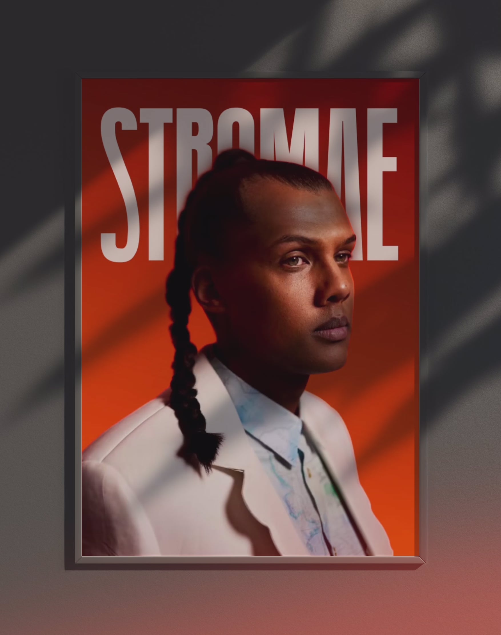 Poster dynamique "STROMAE" – version animée dans cadre, effet vivant, ton orange